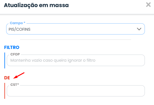 Formulário do Sistema Contábil Makro com campo DE e CST destacado por seta vermelha para atualizar PIS e COFINS nas Notas Fiscais.