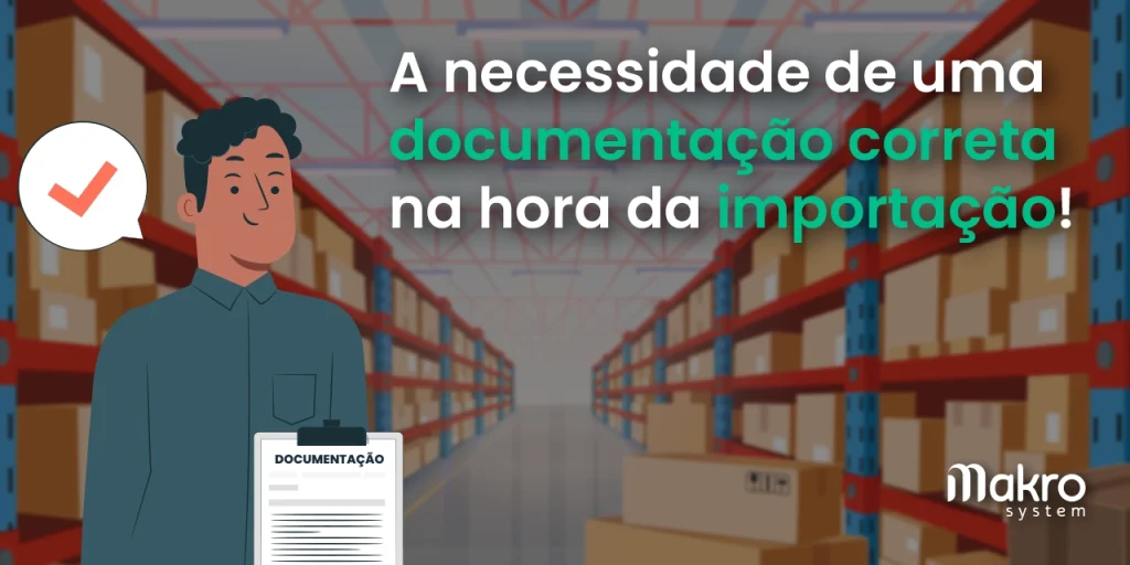 Homem a segurar uma prancheta com um documentação, ao seu lado um check para complementar a imagem em um estoque de caixas