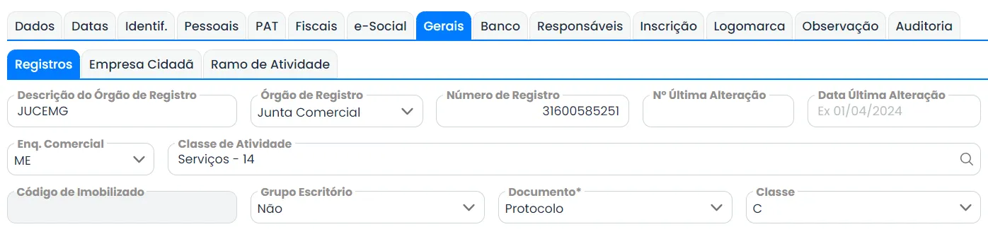 Detalhe o órgão de registro (Junta Comercial, Cartório, entre outros), o número de registro e a data da última alteração contratual. Isso ajuda a manter a legalidade e a transparência empresarial.